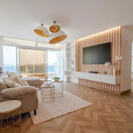 Lägenhet Stunning Front Line Penthouse Sea And Pool *