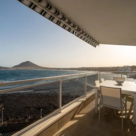 Lägenhet Stunning Front Line Penthouse Sea And Pool El Médano